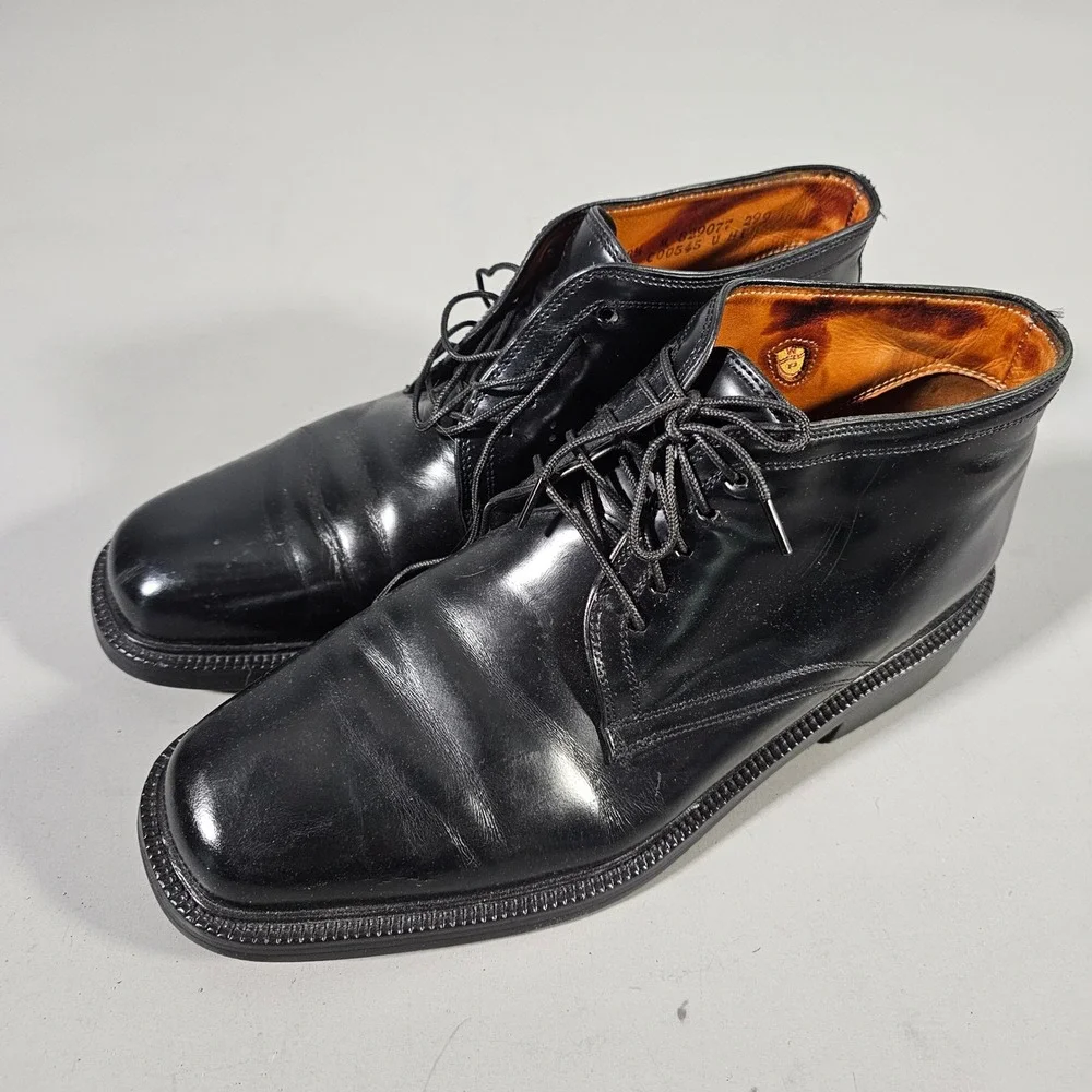 Cole Haan City Chukka Boots Mens 8.5 Black Waterproof Leather Lace Up C00545